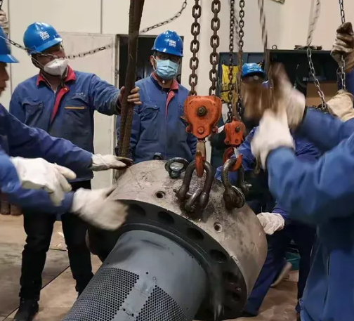 電廠主汽門設備檢修手拉葫蘆的應用